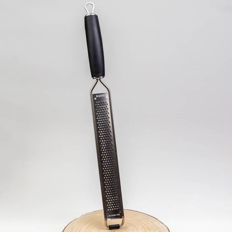 Grater for truffles and cheese